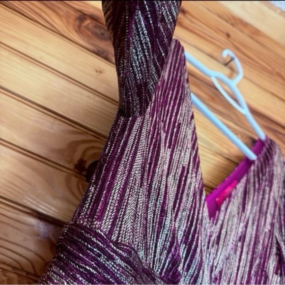 Lilly Pulitzer Riza Romper Dress Mulberry Metallic Gold extra Small HOLIDAY - Picture 7 of 9